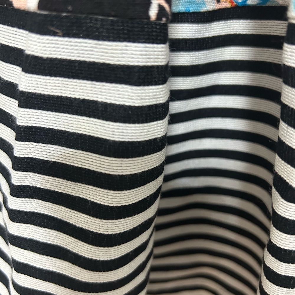 Dress - Picture 4 of 11